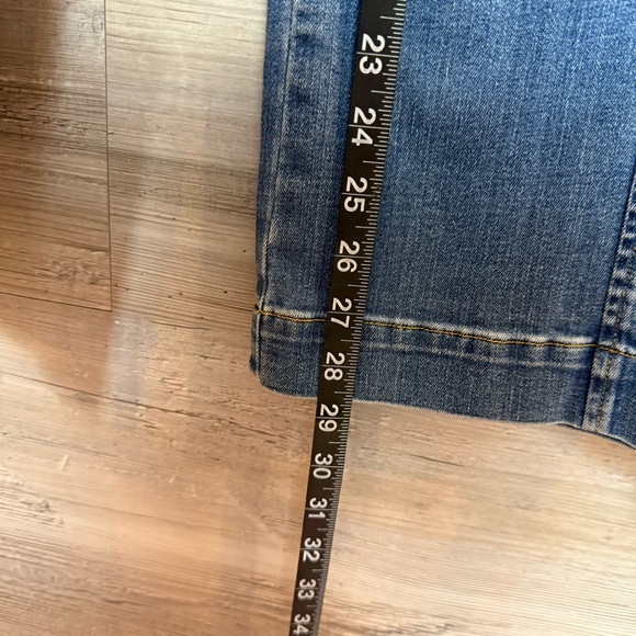 SPANX Seamed-Front Wide Leg Jeans - Blue Pull-On Shaping Denim - Size M - Picture 9 of 13